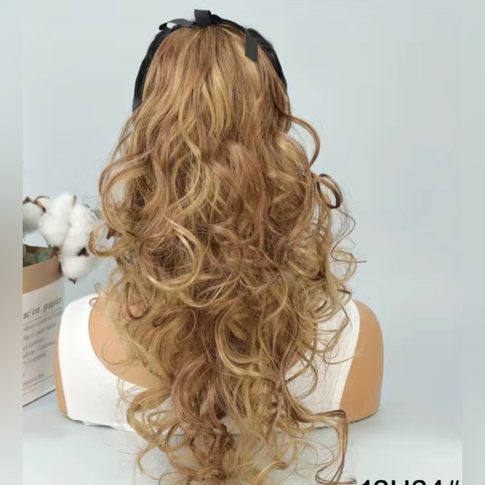 18 in Synthetic Ponytail- MultiColor